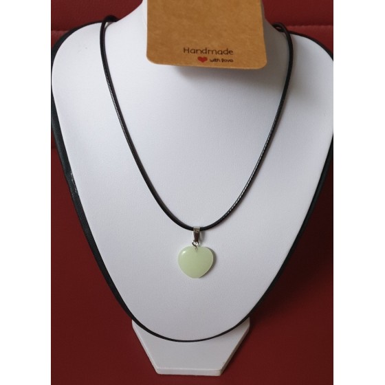 Lederband Kette mit herzförmigem Anhänger aus Kristallstein