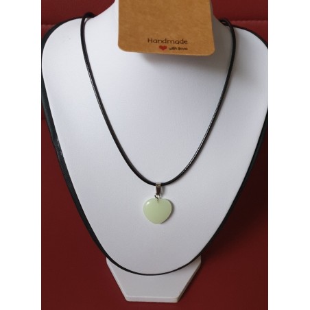 Lederband Kette mit herzförmigem Anhänger aus Kristallstein